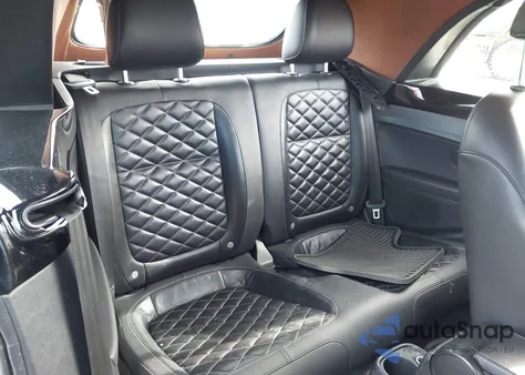 2019 Volkswagen Beetle 2.0T Final Edition Se/2.0T Final Edition Sel/2.0T S/2.0T Se из США, поврежденный, VIN 3VW5DAAT0KM506479